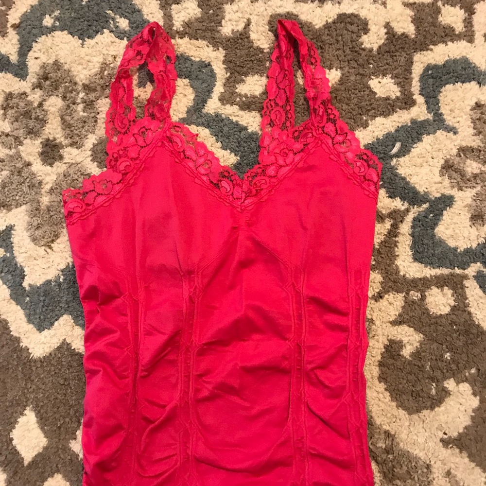 M U.S.A Pink form fitting tank top